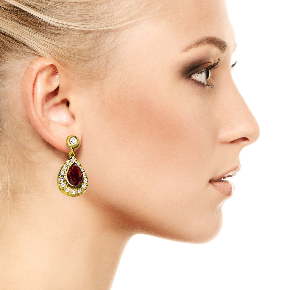 https://www.goldiam.co.il/sites/default/files/10282_yellowgold_ruby_ear2.jpg
