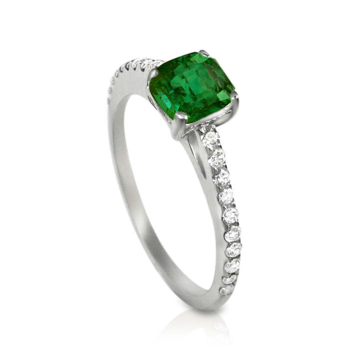 https://www.goldiam.co.il/en/sites/default/files/9996_whitegold_emerald.jpg