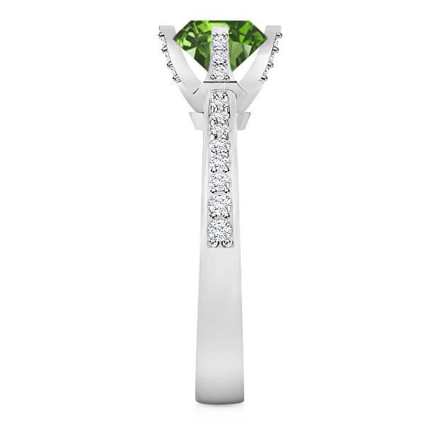 https://www.goldiam.co.il/sites/default/files/D50907-1-S_whitegold_emerald.jpg