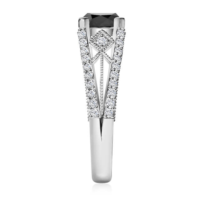 https://www.goldiam.co.il/sites/default/files/D51917-1-R_whitegold_blackdiamond.jpg