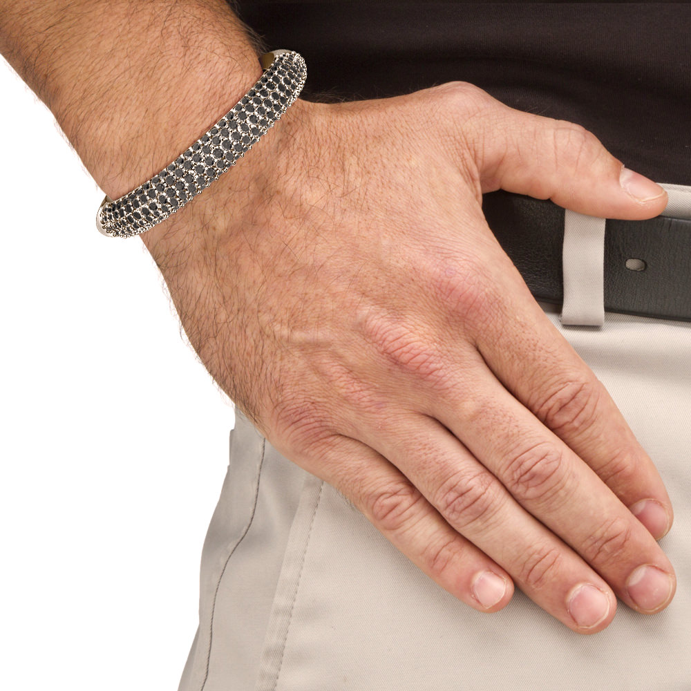https://www.goldiam.co.il/sites/default/files/HH0002_hand_men.jpg