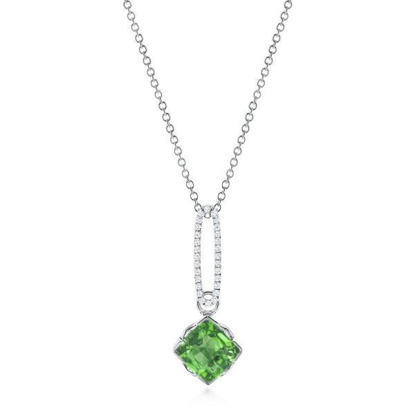 https://www.goldiam.co.il/en/sites/default/files/JOS-P-500_whitegold_emerald.jpg