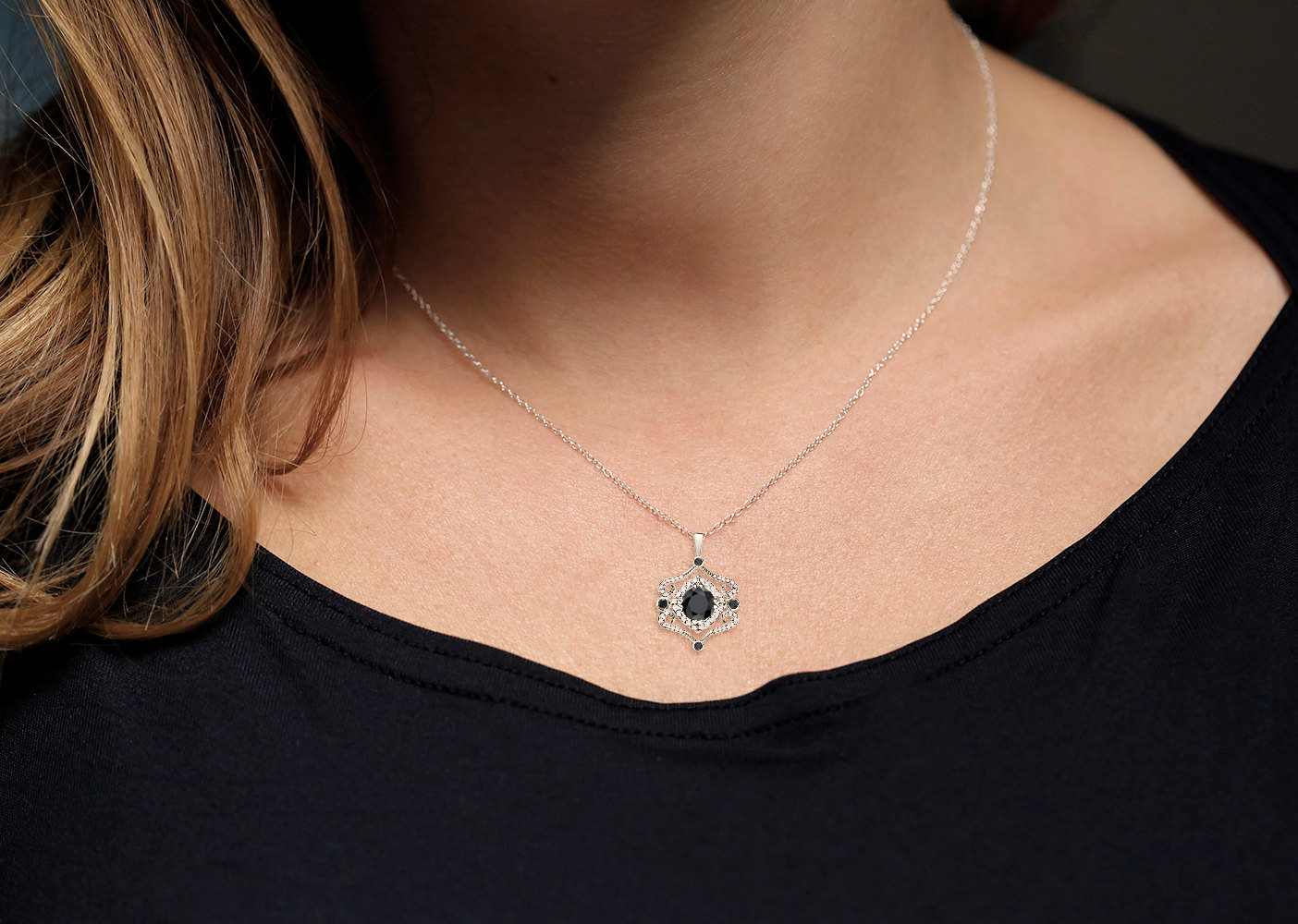 https://www.goldiam.co.il/sites/default/files/N49306-2_neck_silver_1.jpg